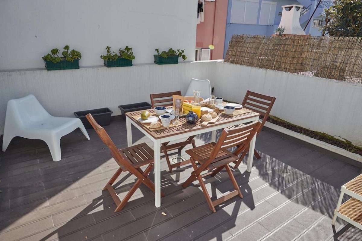 Modern 2 Bedroom Apartment in Estrela with Outside Terrace! Amazing for Families, Couples, Friends Lissabon Exterior foto